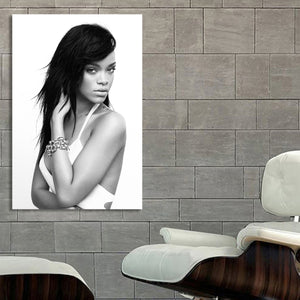 #002BW Rihanna