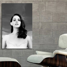 Load image into Gallery viewer, #002BW Lana Del Rey
