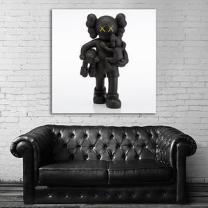 #559 Kaws