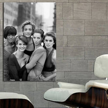 Load image into Gallery viewer, #003 Cindy Crawford x Naomi Campbell x Christy Turlington x Linda Evangelista
